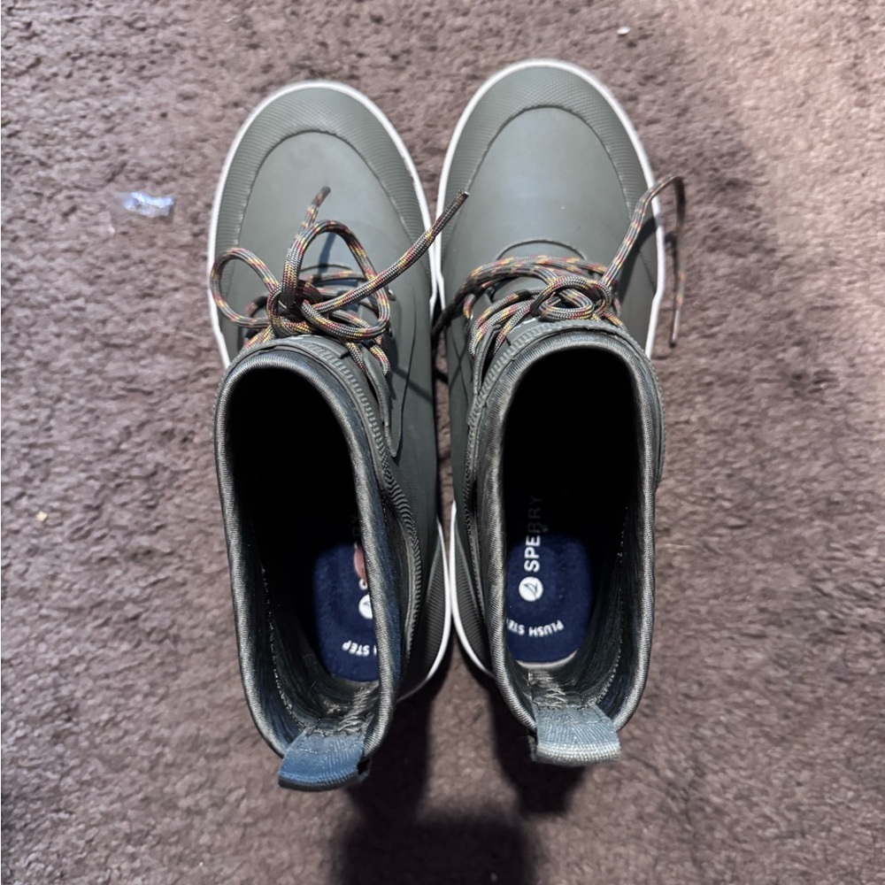 Sperry women’s rain boots